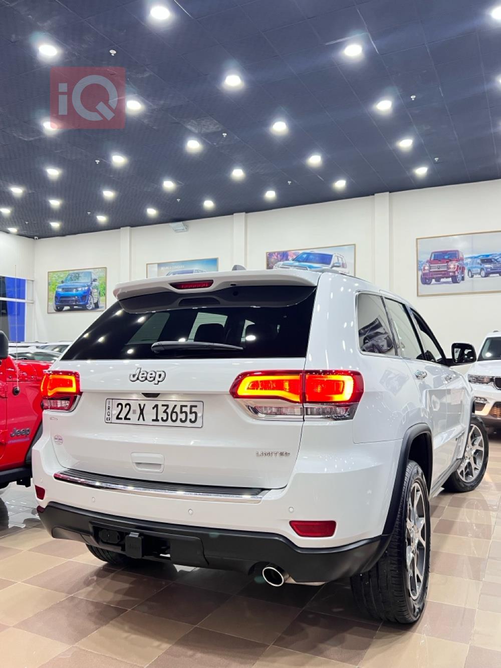 جیپ گراند شیرۆکی